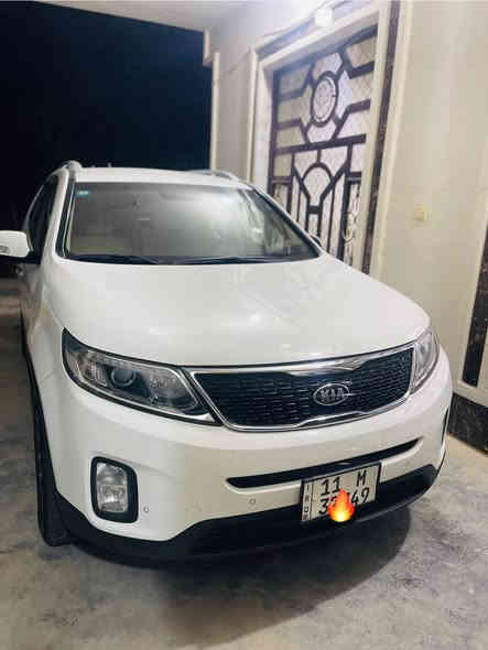 سلام عليكم للبيع كيه سورنتو (2015)السياره مكفوله  فول مواصفات من عده الفتحه الفوك حساس امامي حساس خلفي امري شفط بصمتين رقم بغداد بسمي تحويل ثاني يوم محرك 4سلندر السعر 185                          

رقم الهاتف ***********
