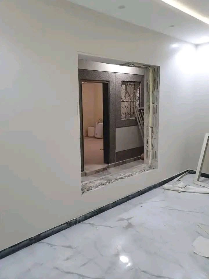 ‏حفر كهرباء نزالات قص كوسره
‏صبغ بيوت محلات سياجات 
‏صبغ ابواب وشبابيك 
‏قص اشجار وتتضيف حدائق 
‏تفليش بيوت محلات سياجات ارضيات 
‏قص وتفليش جدران 
‏تقشيط وقص الازاره او تقشيط لبخ
‏دفن وتصفير ارضيات بيوت محلات
‏*********** 
‏
