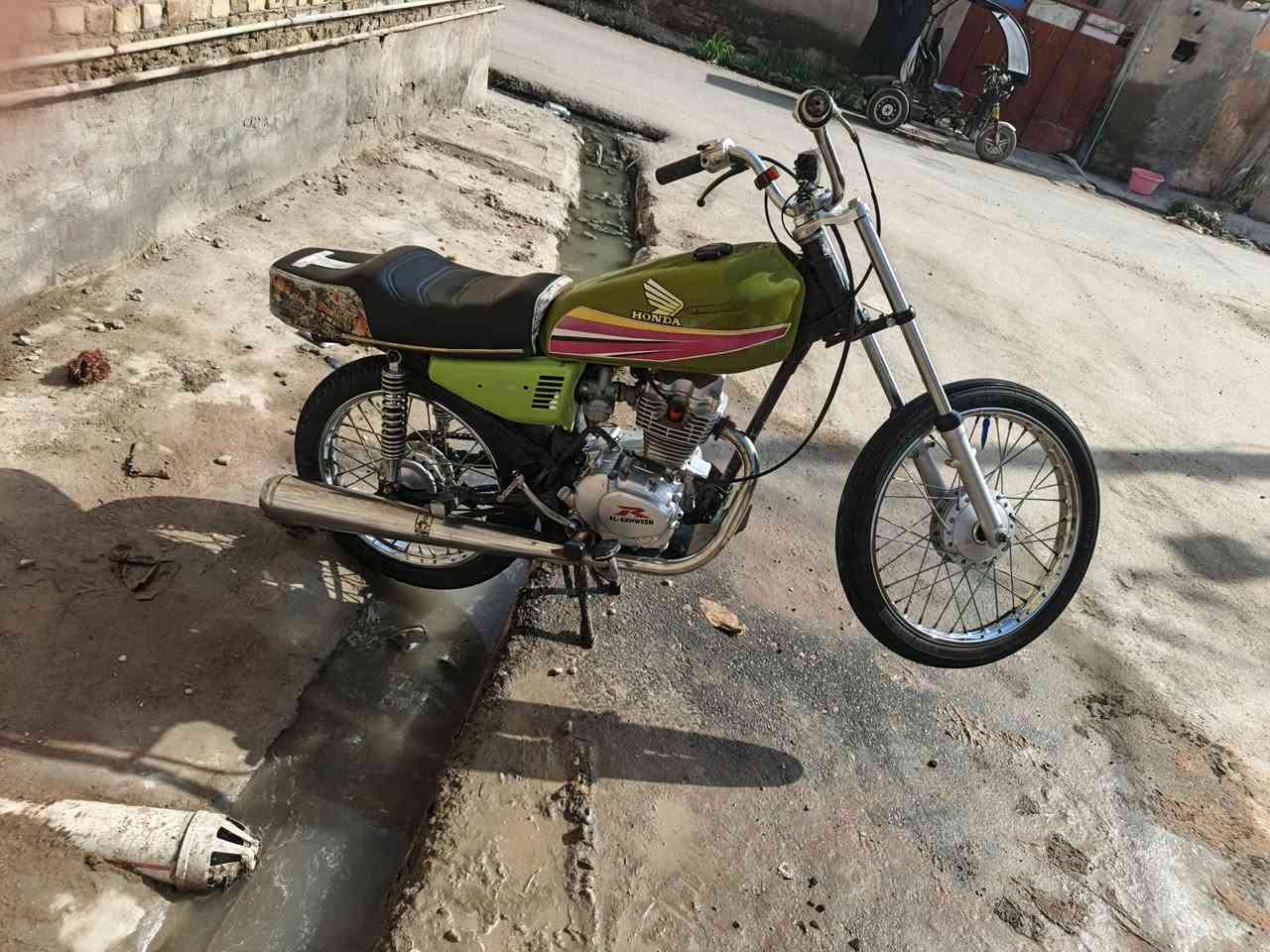 للبيع بسعر مناسب  مامفتوحه. ***********
