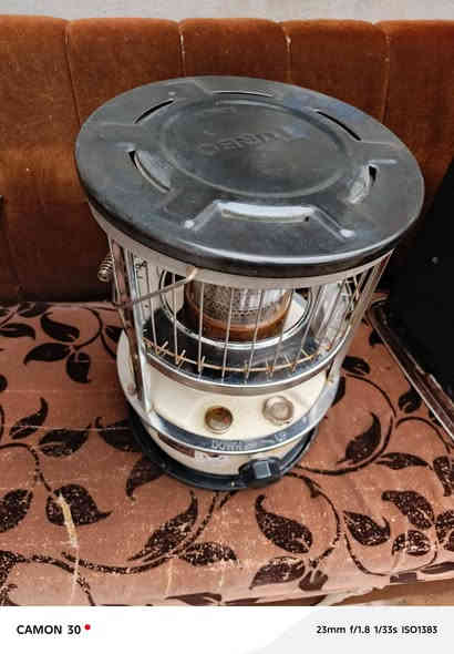 صوبات عدد 2 نضيفات بس يحتاجن فتايل ويه كيزر حجم صغير نضيف كامل هو وال هيتر وال اوتوماتيك  سعرهم 60الف عنوان كركوك قرب جسر الرابع ***********
