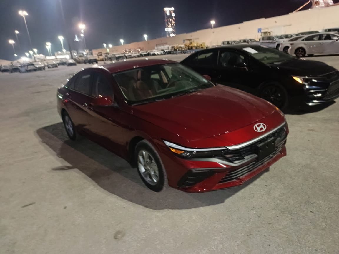 السلام عليكم النترا ٢٤ بغداد بأسمي  نص فول السياره إطفاء ذاتي ٣ انضمه قياده رادار امامي خلفي وجانبي  حادثه موضح بالصور ماشيه 16 عنوان الدوره ***********
