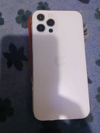 آيفون ١٢ برو ماكس • ٢٥٦ • بطارية ٧٩