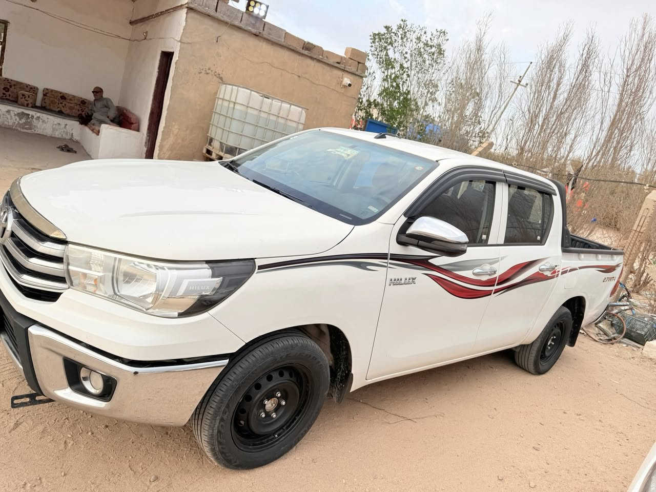 هايلوكس  2019 رقم سيلمانية سنوية منتهيه السعر 200 ورقه مكاني البصرة سفوان للأستفسار ***********
***********
