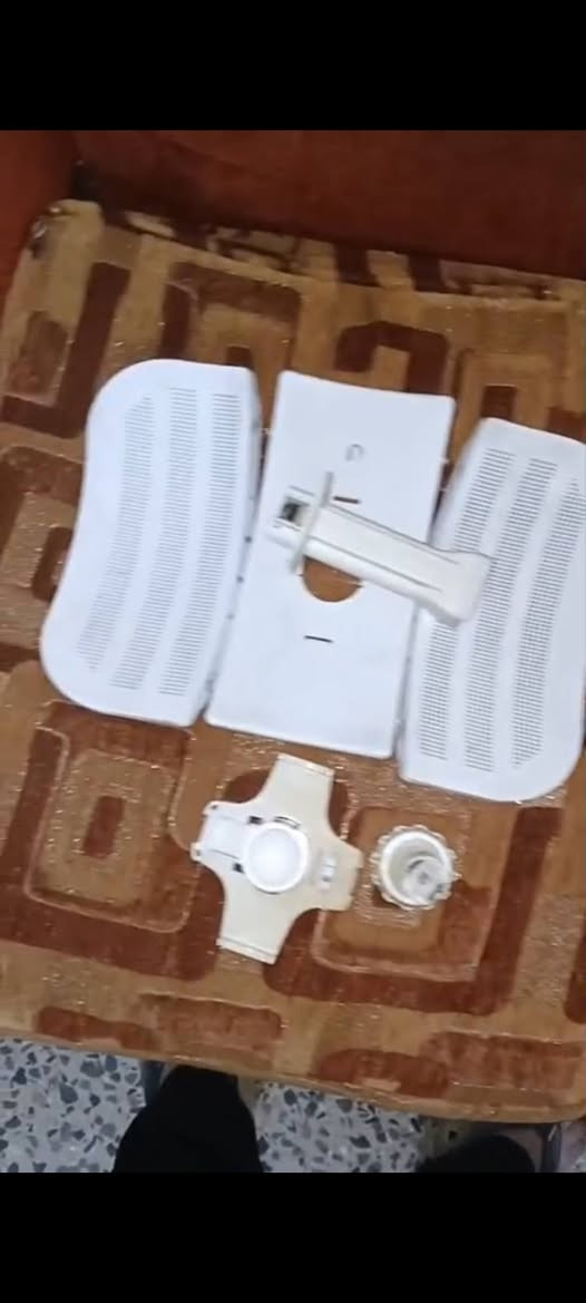 موجود باور بيم عشر قطع السعر على خمسين ألف الوحده  موجود لايت بيم خمس قطع على 30 الوحده ***********

