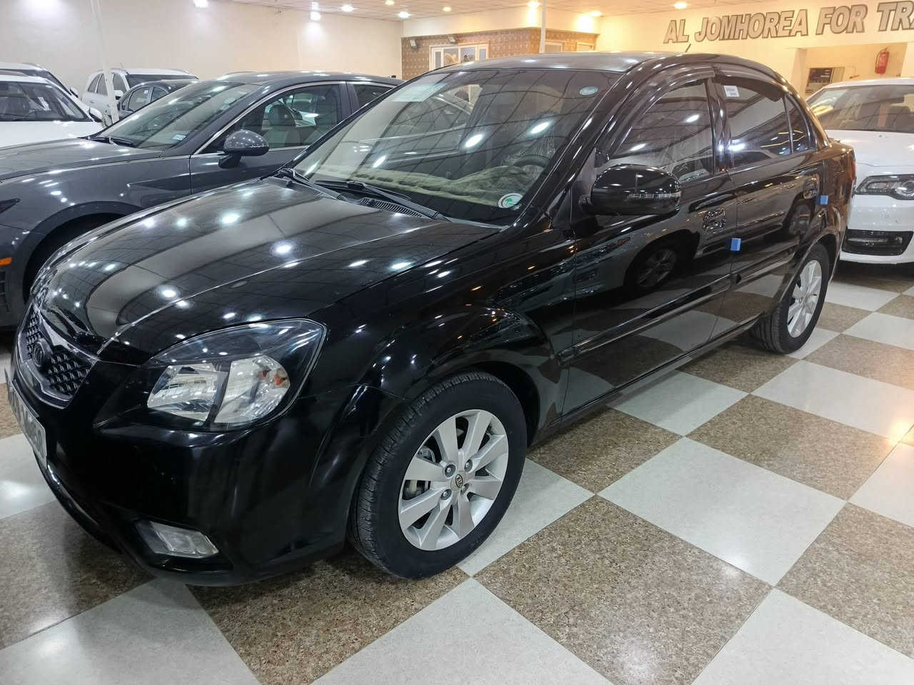 السلام عليكم كيا ريو للبيع موديل 11 مكينه 16 تبريد تدفئة سياره فول فول سلايت كير محرك شرط سنويا هزه كله جديد بيها نص بوند صبغ جاملغ دئر الوره بيها بارد شرط بدون ضرر ودعم سياره أحلى من الحقيقه السعر 95 بيها مجال ***********
***********
