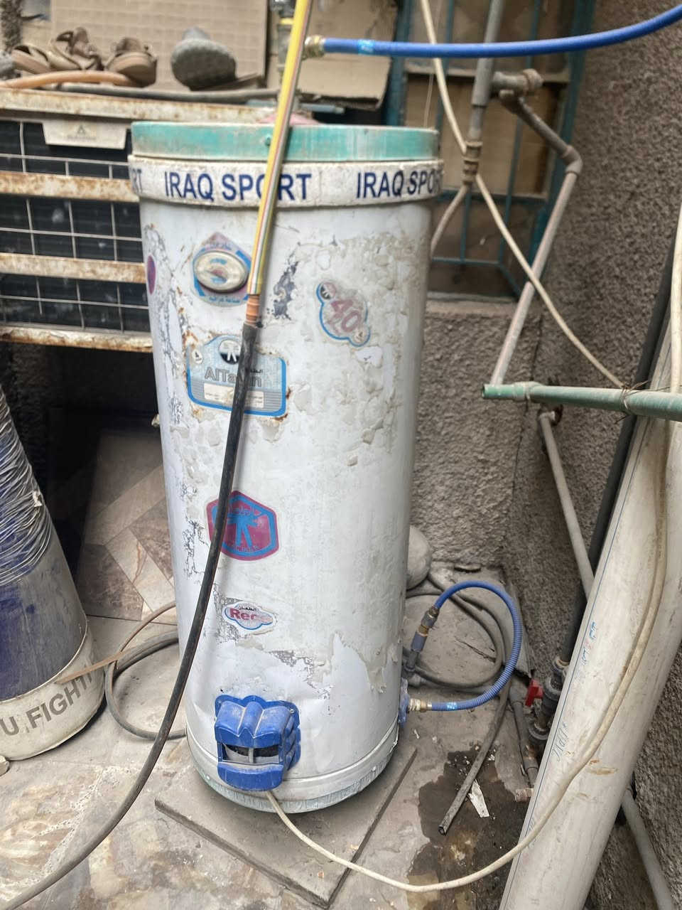 السلام عليكم  غراض منزل للبيع للاتصال ***********
***********
الرقمين بيهن واتساب
