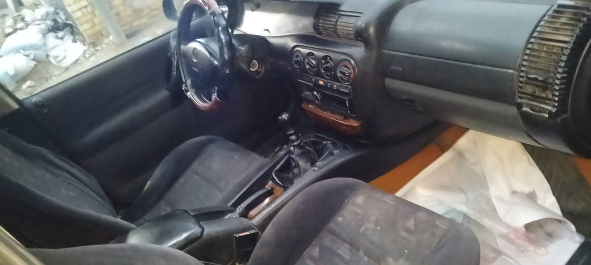 السلام عليكم
اوبل بزون ستيشن 96 للبيع مكينه 2000 كير عادي السعر 38 
***********
