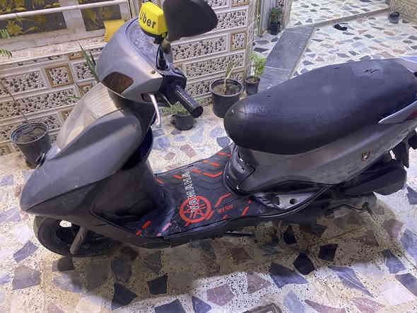 السلام عليكم درجه بريز  
 درجه كله بلاديه خير من الله   شلعه ومعدال شغاله سلف وهندر مكينه خرسه ناعمه  كهربائيات كله شغال شاير يمنه يسره عداد كليو متر شغال الايت عالي ناصي كله شغال بريك مامي خلفي   مكفوله كفاله عامه 
وراق كامله وراق رنبه موجود مكاني بغداد سعر 650
للاستفسار ***********
