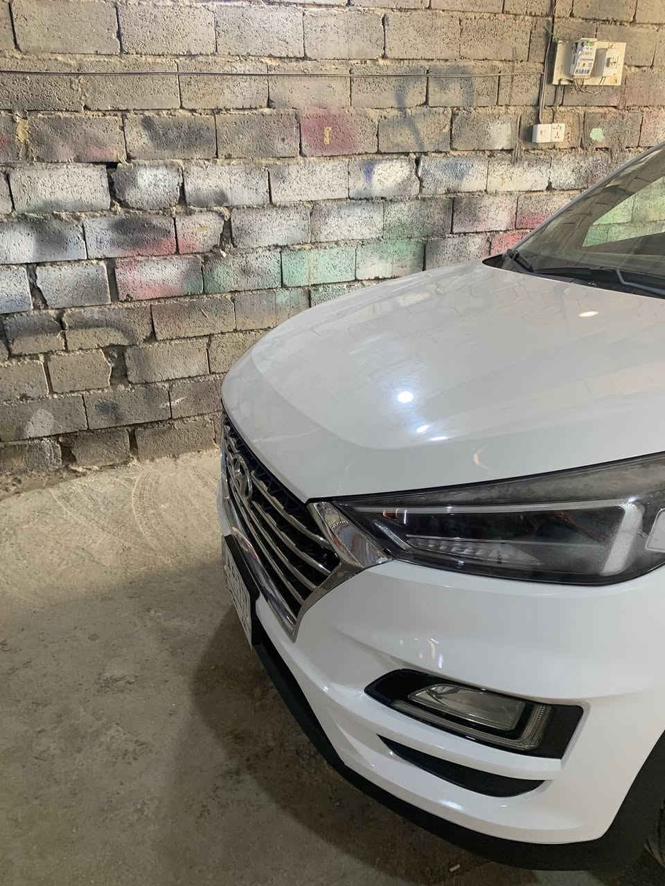 توسان موديل ٢٠١٩وكاله الكاصد بيه بابين مبدله عكس السايق وشويه بلتكمه والباقي مكفول السياره فول مواصفات مكانه بغداد  ابوغريب السعر ١٦٥بيه مجال***********
