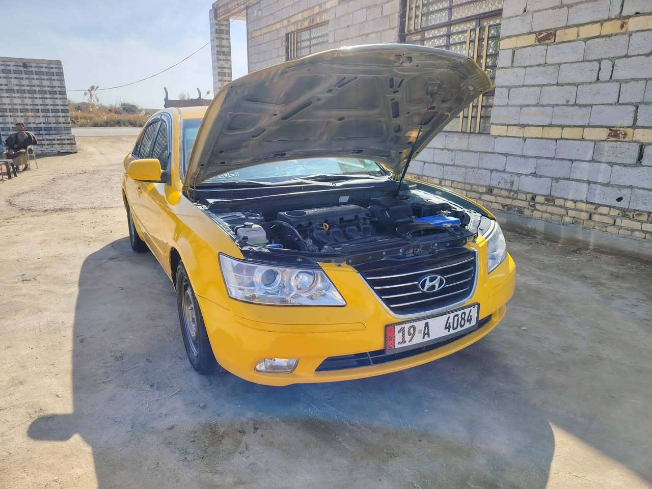 السلام عليكم سوناته للبيع 2010 سياره جديده مابيها اي نقص كير مكينه حداديه كلهن جدد تخم تاير جديد مصفره من الهيئة والمرور مداور ثاني يوم تبريد خير من الله السعر 75 وبيها مجال بصيط الرقم *********** و*********** ما اتواجد عالفيس الشراي يتصل بيع فقط ما اراوس
