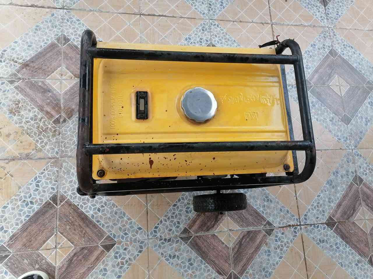 مولده سلف شغاله ع الفحص مستعجل ع بيعتها العنوان حله ورديه خارج مقابيل العلوه مخضر رقم ***********
