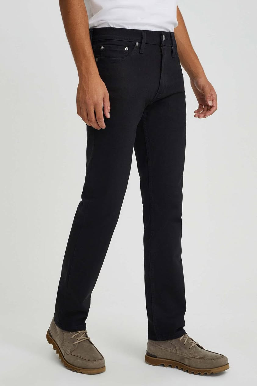 #جينز اصلي ماركة Levis 511  سلم فت لون اسود وازرق متوفر قياس 30.32.34.36.38.40. صنع بنغلاديش البلد المنتج الولايات المتحدة الأمريكية قطن 98% ليكرا 2% للحجز والاستفسار مراسلة الصفحة أو الاتصال على الهاتف المخصص ☎️ *********** العنوان #بغداد العطيفية شارع المحكمة مجاور حلويات القند الفرع الثاني بغداد علي الصالح حي المعتصم قرب مجمع رويل ستي خدمة توصيل لجميع المحافظات #العراقية .
