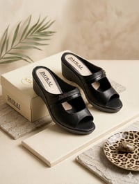 احذيه نسائيه • صيفيه • درجة اولى