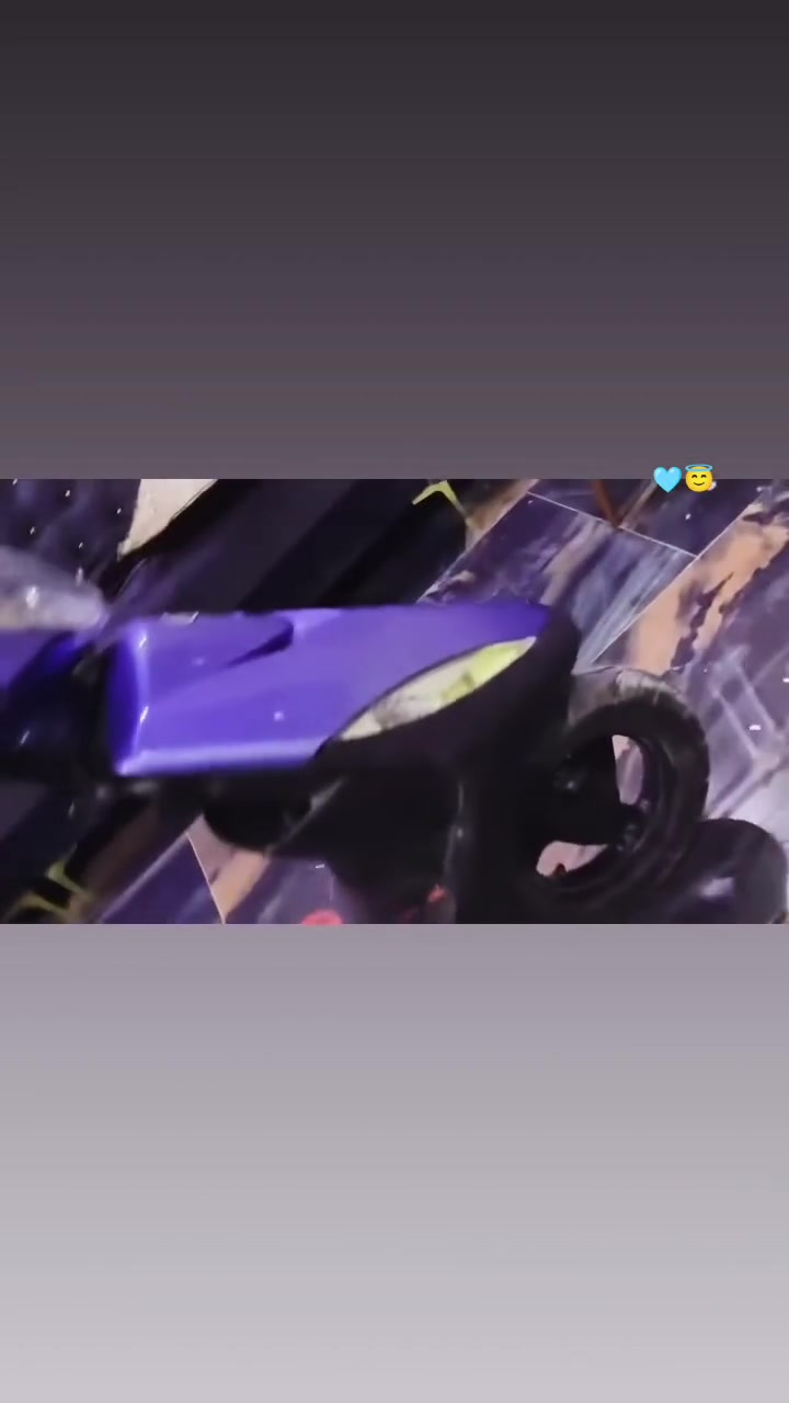 سلام عليكم دراجه ماكس بوشة 55 الدراجه ما ناقصها شي..(صالنصهSC رياضي)...مازده جديده اشاير وبك لايت مابيها اي نقص تجي تأخذها وتروح ...السعر(375)......الرقم***********
