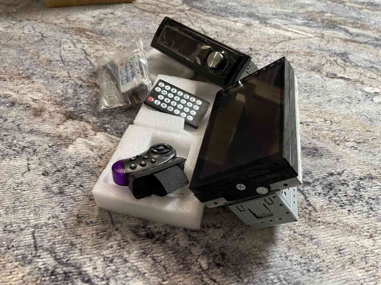 شاشه هيج شكل 7اينج خلي سعر شلع و بل عافيه عليك متوفر توصيل ثنينهم شغاله


**إذا كنت صاحب هذا الإعلان وتريد حذفه لأي سبب، رجاءا أرسل رسالة إلى الدعم الفني**