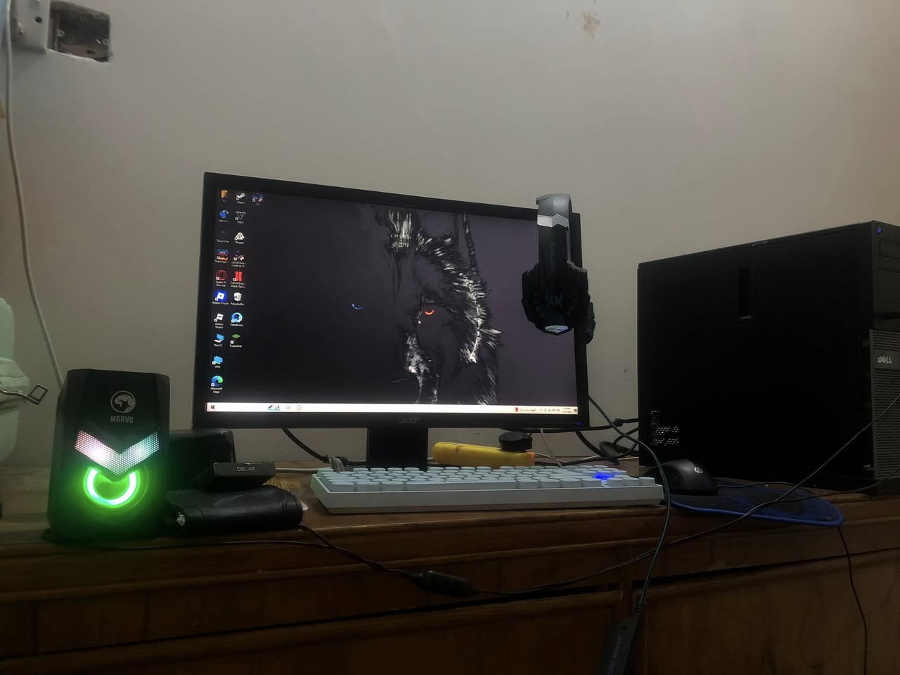 حاسبه لبيع مكاني سيديه بيها العاب جيتي اي ببجي تفاصيل اكثر اتصل واتساب رقم ***********
