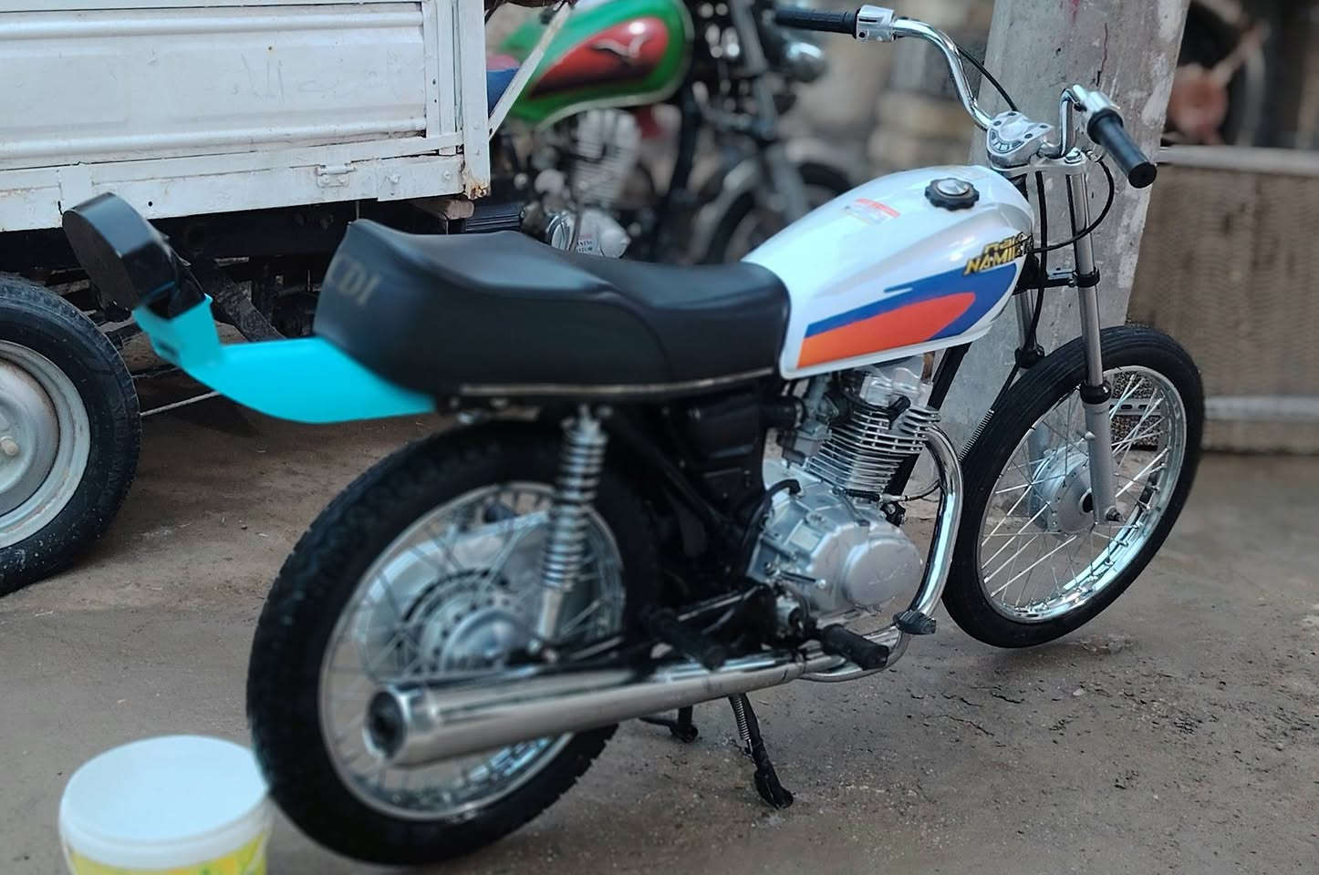 لبيع  شاصي ٢٣ وراق صولي مو ستنساخ وباقي 26 مكينه لاتبخر لاصوت لاذب دهن مكان حله ابو غرق ***********
