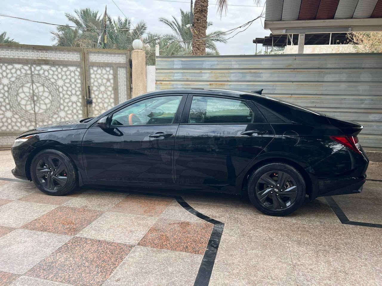 النترا موديل 2023 حره رقم بغداد بأسمي (كفاله )من تبديل وصبغ 
وارد امريكي  ضرر فقط الدعاميه بدون دواخل 
شواصي لغود كفاله شرط الفحص 
موصفات 
محرك دوش 2000 كفاله 
كير كفاله 
تبريد تدفئه فول
ممشى سياره 23000ml (جديده) 
تسجيل جديد رقم دولي
موصفاتها sel
مكان سياره البصره ابي الخصيب 
165
للتواصل واتساب او ماسنجر او الاتصال 
*********** ابو الخصيب, البصرة
