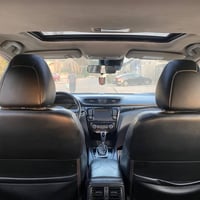 🚗 للبيع: نيسان روج سبورت موديل 2017 ✨ المواصفات:    - محرك 2000 سي سي ...