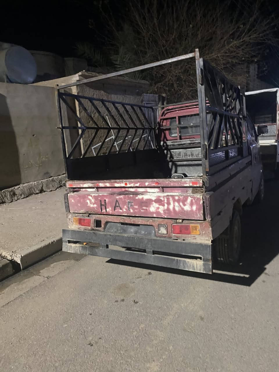 ‏رقم الفيس موديل 2007 كل شي شغال سعر18📞***********
