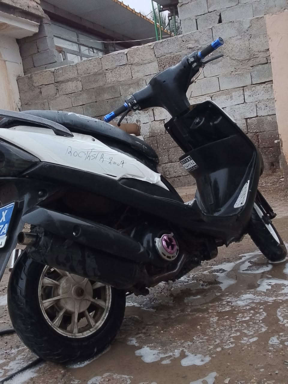 سلام عليكم شباب دراجة ماكس عدلة للبيع مكينة مفتوحة 49 تخبل شلعة ومعدل خير من الله نقصه الدشلي مال السلف فقط كهربائيات كاملة هندر شغال السعر 550 وبيها مجال والشراي يتصل ***********
