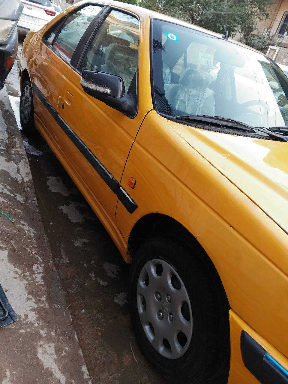 السلام عليكم 
بارص 2015
سياره كدامك عيونكم جديده بيها بارد بجاملغ لخلفي فقط غير هاذا،مابيها سياره 
لاتنقيص التبخير كير ومكينه خير من الله 
كشنات مدوشمه جدد 
رقم وسنويه انكليزي ورقمها حلو سياره
شاشه وسستم وكامره كامله سياره عل اخر حبايه
صدر امامي خلفي جديد كاعيات كهربائية سياره كلها شغاله وعل بلاد 
مكان السياره الدوره حي الصحه 
السعر 46 وبيها مجال فدشي قليل علكد جيه لا أكثر 
واسف عل اطاله 
رقم الهاتف ***********
