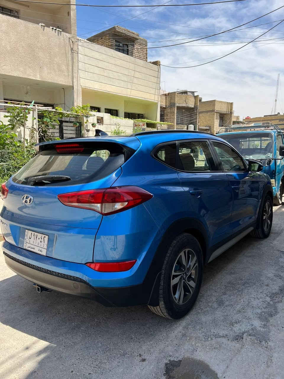توكسان موديل 2018
وارد امريكي حادثها فقط البنيد مكفوله من الدواخل 
السياره فول مواصفات ما عدا البصمه 
بانوراما جلد مكينه وكير تبريد كفاله
معروضه ب 145 بيها مجال قليل
رقم بغداد ثاني يوم تحويل سنويه لل 2027 
مكاني الشعب ***********
