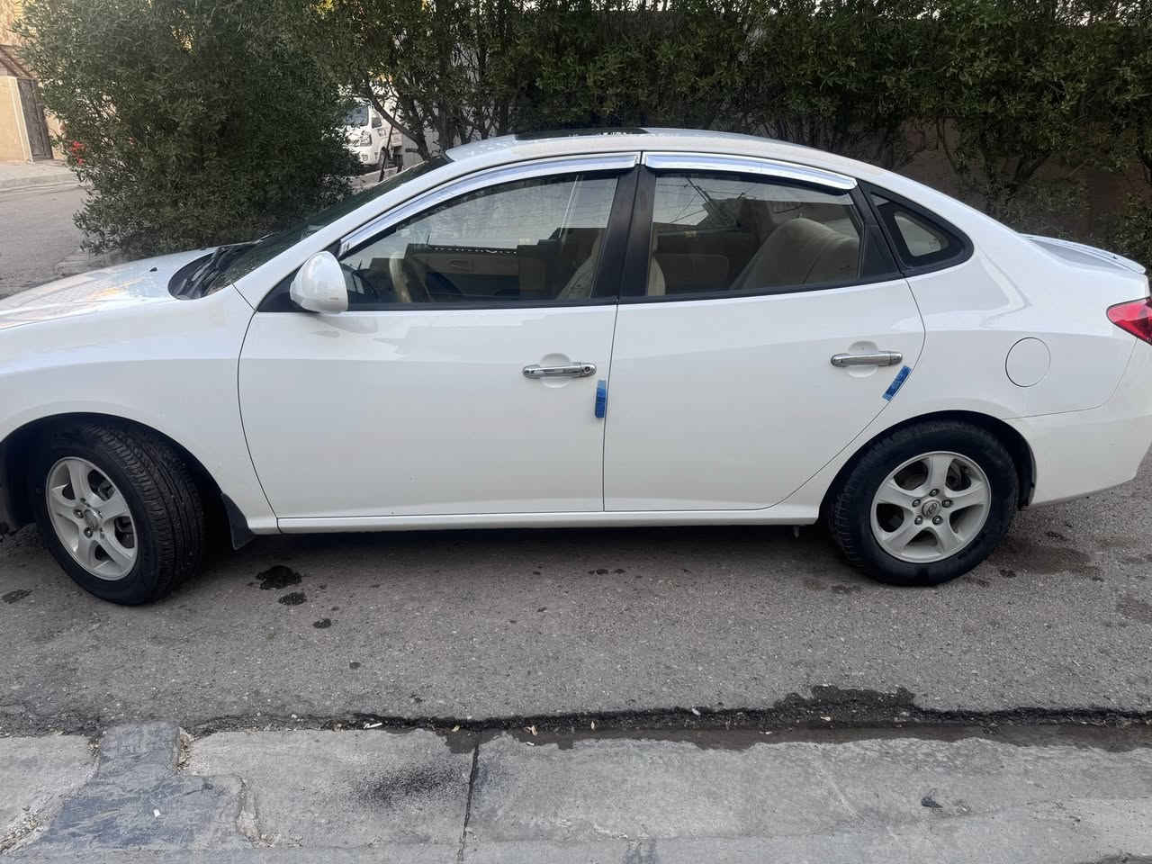 السلام عليكم النترا ١٠ مكفوله كفاله عامه من البارد ماشيه ١٦٨ حقيقي فول مواصفات السعر١٢٠ وبيها مجال بسيط 

***********الهاتف غير متواجد على الفيس
