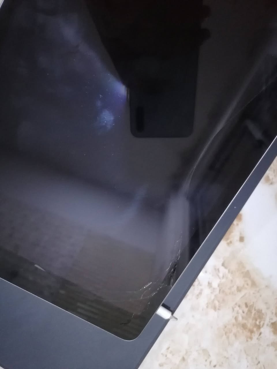 ايباد 9ذاكره 64
وضعه ممتاز كلشي ع فحص بطاريته بالثمانينات بي هاي الفطور ما مأثره ع لمس تفحص وتلعب بي وبالي يعجبك مكاني فلوجه او بغداد حي الجامعة

***********
