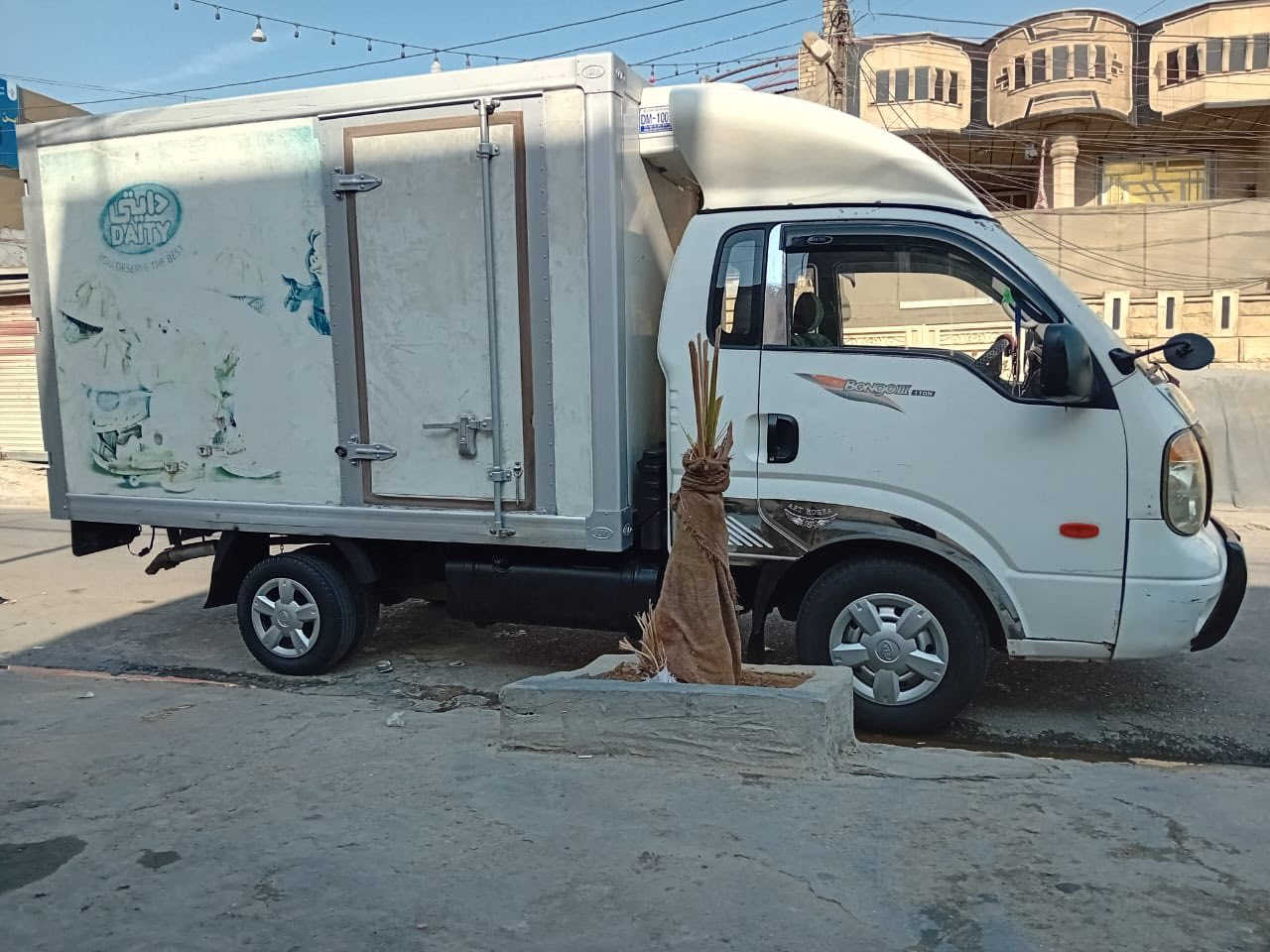 السلام عليكم كيا براد موديل 2011 تبريد شغال مكينه جديده تخم تاير جديد بدون حادث مكينه مسكر  مكان السياره بغداد مدينه الصدر غير متواجد على الفيس للاستفسار الاتصال على الرقم ‭ 0771 343 0736‬السعر.  120 وبيها مجال
