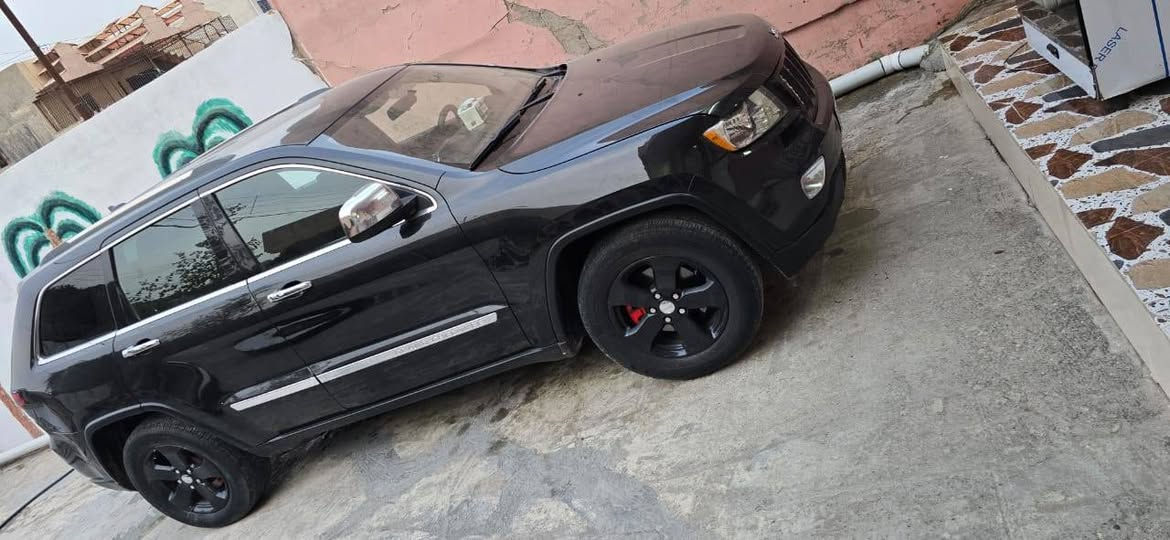 جيب لاريدو موديل 2011 كلين ضرر قطعتين شرط بدون دواخل محرك 6سلندر رقم أربيل بسمي كاربون بانزين مكاني موصل ***********
