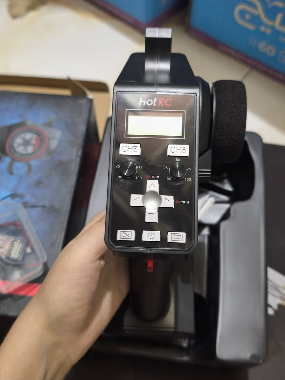 السلام عليكم من رخصة الادمنية
متوفر ماطورات برشلس قطعتين D3536-1450KV
سعر القطعة 25
و ESC عدد قطع 4 سعر القطعة 20 الف
سيرفو ماطور السعر 18 
المتحكم كمال جديد ب 35


**إذا كنت صاحب هذا الإعلان وتريد حذفه لأي سبب، رجاءا أرسل رسالة إلى الدعم الفني**
