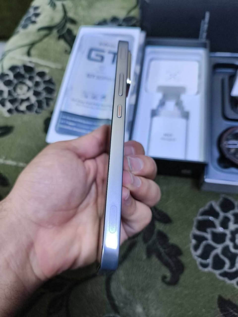 السلام عليكم. جهاز GT30PRO ذاكره256  جهاز جديد حيل نظيف مثل ما موظح كدامكم بالصور جهاز كامل ملحقات حتى جهاز التبريد والضمان مال جهاز هم موضح بالصور بالعافيه على الياخذه الله شاعد عليه لو ما محتاج علاج ما ابيعه.. سعره ٣٧٥ الف  مكاني بغداد


**إذا كنت صاحب هذا الإعلان وتريد حذفه لأي سبب، رجاءا أرسل رسالة إلى الدعم الفني**