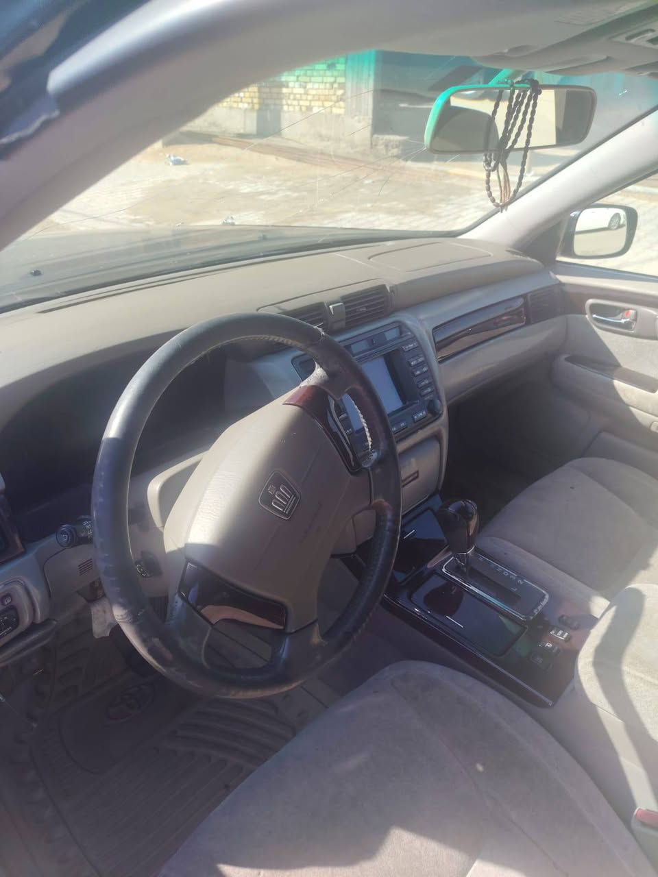 سلام عليكم مرخصت رئيس الكروب ملكه اربع دكم تحوير نجف دشبول نجف العنوان نجف السياره وكاله وبيه كصتين
السعر 58 وبيه مجال قليل حك الجيه  
الرقم ***********
