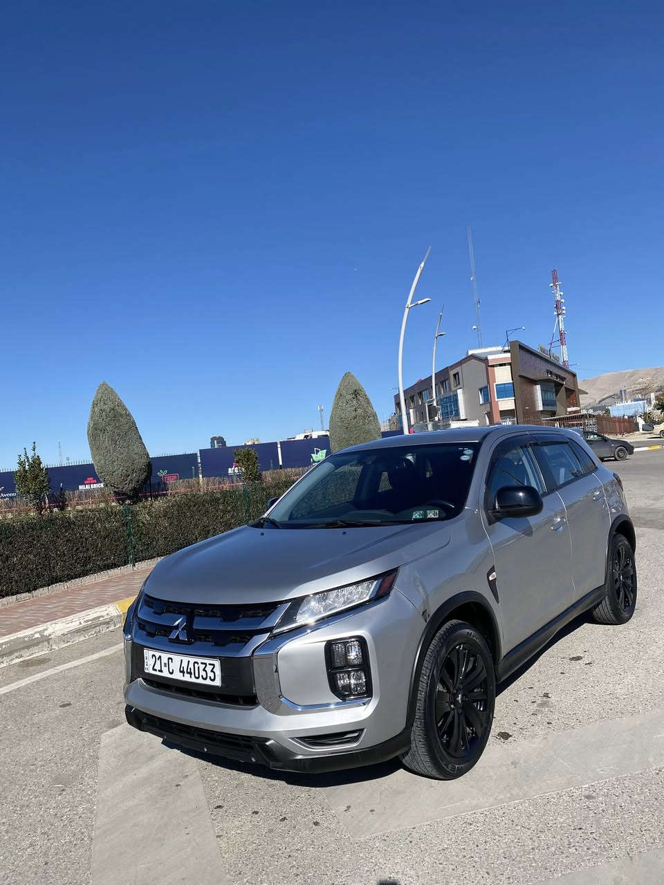 ئاوتلانده ر سپورت ٢٠٢٢
فول فول بلاك توپ 
شاشه كاميره
كوشن هيته ر 
4x4
ليدي پيشو دوا 
بي بوياخ 
يه ك په له كارتي هه يه 
بي ئيرباگ 
٣٥ هه زار كم روشتوه 
سه نه وي تازه يه  
بو زانياري زياتر په يوه ندي بكه ***********
 سليماني ..
