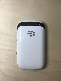 بلاك بيري blackberry 9320 بحالة الشركة انتاج 2012 السعر 30 الف. يوجد ت...
