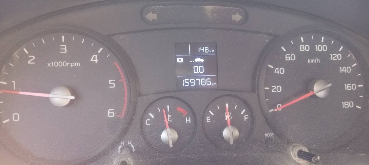 سلام عليكم كيا حمل 2700 رقم بغداد مديل 2019 سياره نضيفه مكينه وكير عل بلادي سياره مامفتوح بيهه برغي  لا ضربه ولا تنقيص ولا  صبغ ولا بارد بس بيهه ملاحضات بصيطه  تبريد تتفىه كله شغال سياره خير من الله  شواصي مكفول بسمي تحويل ثاني يوم مكاني بغداد حي اور سعر 125 وبيهه مجال رقم الهاتف ***********
