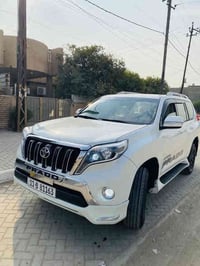 برادو 2010 كفالة عامة بدون حادث ولا صبغ فئة TXL للبيع السيارة نظيفة وم...