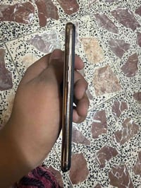 آيفون 11برو لبيع مبدل شاشه وبطاريه كلشي شغال اتصال صوت كامرات كلشي شغا...
