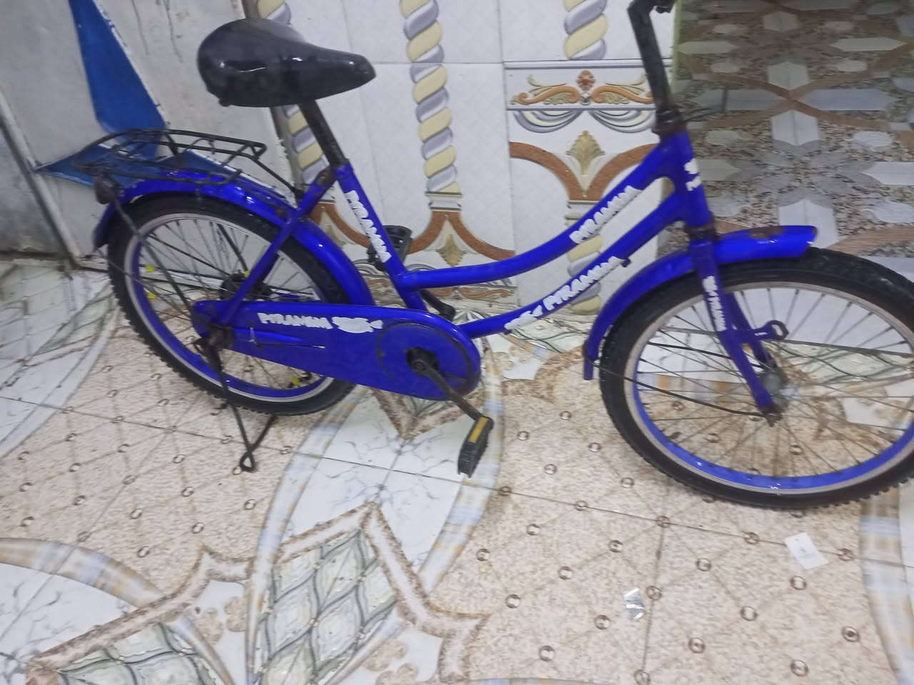 سلام عليكم شباب عندي باسكل البيع مكان بصره زبير نتصال*********** علاوي
