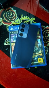 جهاز اندرويد realmi c 75x ذاكرة 256  نظيف بالجيس ما مفتوح  قفل 200  شر...