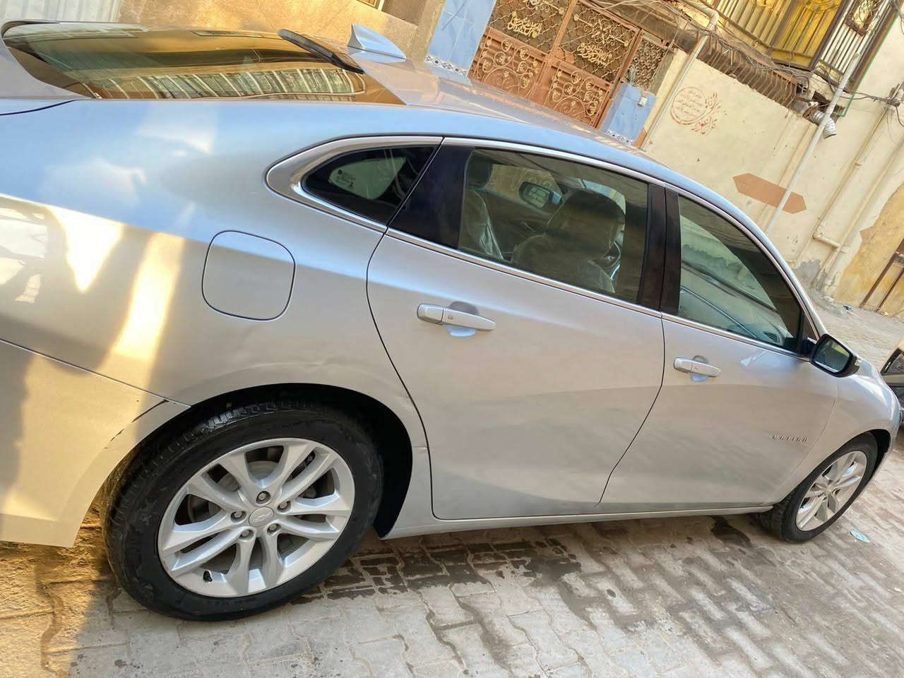 ﷽ﷺ﷼﷼ شوفرليت ماليبو موديل ٢٠١٨ رقم بغداد مكلف بل النشر
فول عدا الفتحه ( بصمه تشغيل - بصمه ابواب وبصمه جنطه ) 
قطعتين تبريد 
حادثها بنيد ودعاميه بدون شواصي 
وجامرلغ بي بارد فقط سعرهة 105 وبيها مجال اتصال على الرقم صاحب السيارة *********** مكلف بل النشر بغداد المحمودية بس بيع
