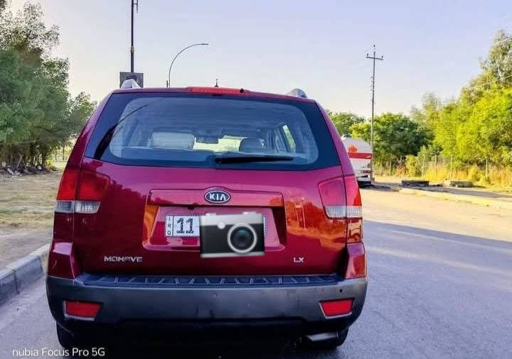 السلام عليكم كيا مهافي للبيع موديل 2009 وارد خليجي مكينه وكير مكفولات محرك ٦ سلندر فور ويل كشنات كهربائيه جلد مري اشاره كهربائيه سنتر لوك كامره خلفيه شاشه تحكم ستيرن جهتين تخم تاير جديد حساسات فتحه سقف تبريد 3 قطع سبعه راكب  السعر  ١١٢ $ رقم بغداد انكليزي سنويه لغاية 2028 العنوان بغداد البلديات للاستفسار الاتصال على الرقم  ***********  @
