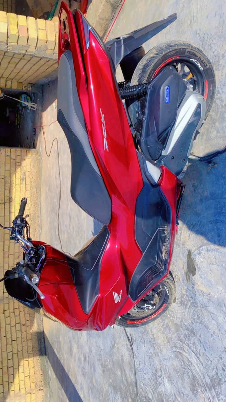 سلام عليكم بي سي اكس جيل رابع
ماشيه 19 

تتفة بل يدئت

حساس زدحام 

حساس ستان 

مانع انزلاق 

انذار سرقه 

دراجه ضيفه معنه الكلمه 

(بيه شخوط قليله )

تجي تاخذ من باب البيت 

***********
