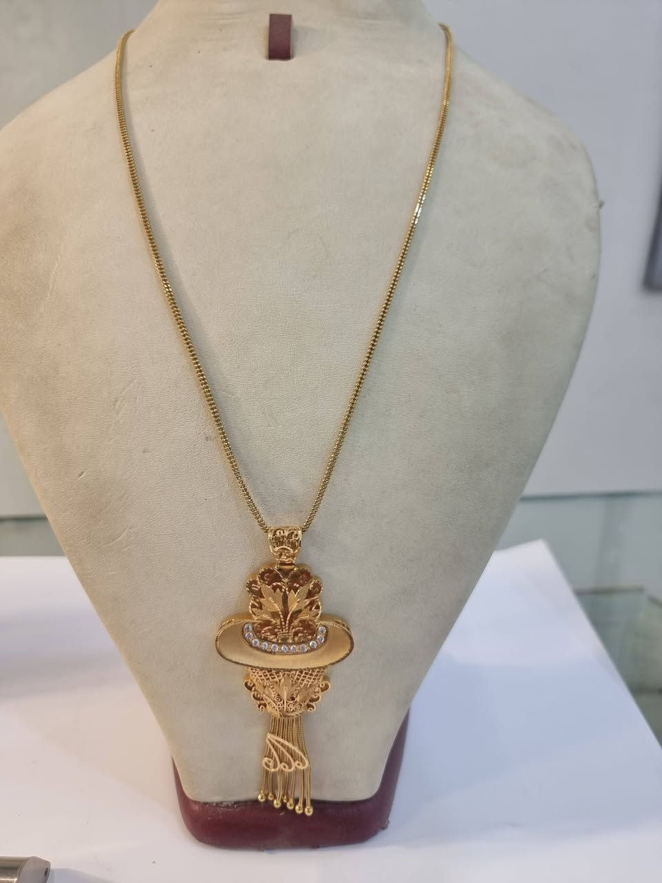 ✨ إلى زبائننا الكرام ✨
يتوفر لدينا ذهب مستخدم بأجور مناسبة جداً وأسعار منافسة تناسب الجميع 💍✨
قطع مميزة بحالة ممتازة وفحص مضمون لراحة بالكم.
تشرفونا بزيارتكم في صياغة البيرقدار
📍 مقابل مطبعة الجوهرة
📞 للتواصل والاستفسار: ***********
ثقتكم وسام نعتز به دائماً 🌹
