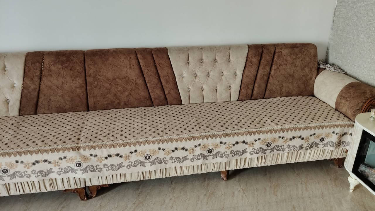 سلام عليكم ديوان سبع امتار مع كوشات اربعه بدون الغطاء جديد اي عيب مابيهن السعر 250وبي مجال.


**إذا كنت صاحب هذا الإعلان وتريد حذفه لأي سبب، رجاءا أرسل رسالة إلى الدعم الفني**