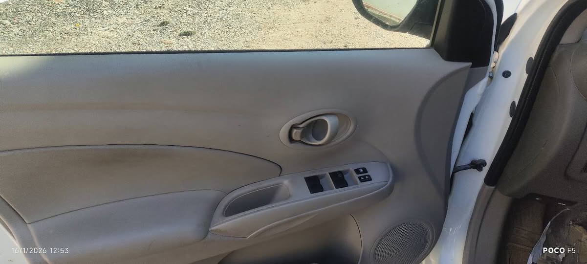 نيسان صني موديل 2024
رقم اربيل تحويل أو وكالة 
بيها تبديل جاملغ جهة السائق فقط
وبارد بالباب جهة الثانية شي بسيط
ماشيه 51000 كيلو وقابل للزيادة 
تبريد قطعتين 
مكفول كير ومكينة
السعر 115 وبي مجال بسيط
***********
مكان السياره كربلاء
