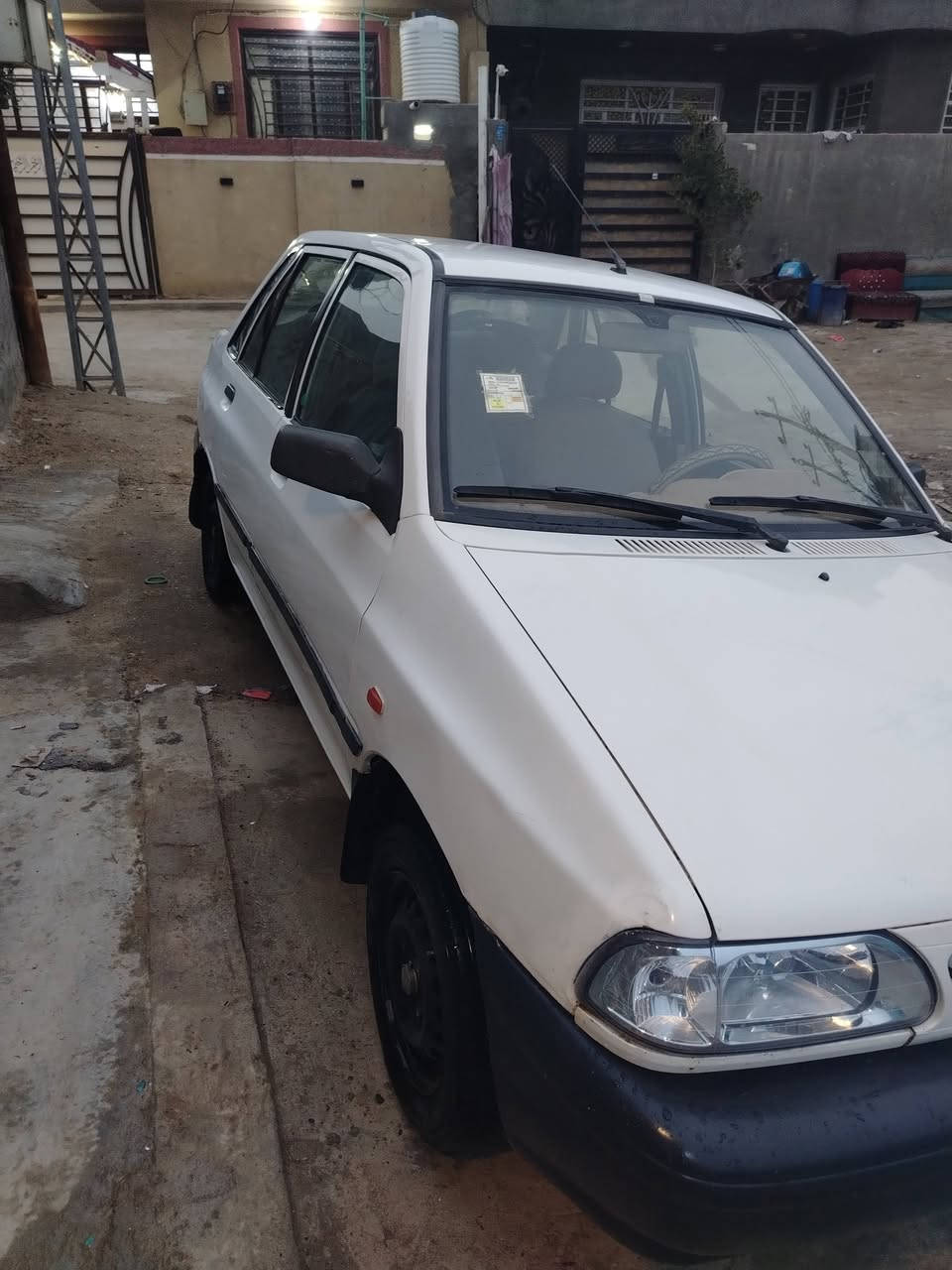 سلام عليكم سايبه ماشيه 47 مديل 14 للبيع مكاني حله مركز سياره كفاله عامه فقط دواير وربع من دوسه   سعر 40.                      حداديه جديده. كهربايات كله شغاله سنتر لوك
*********** كير مكينه جدد بلادي
