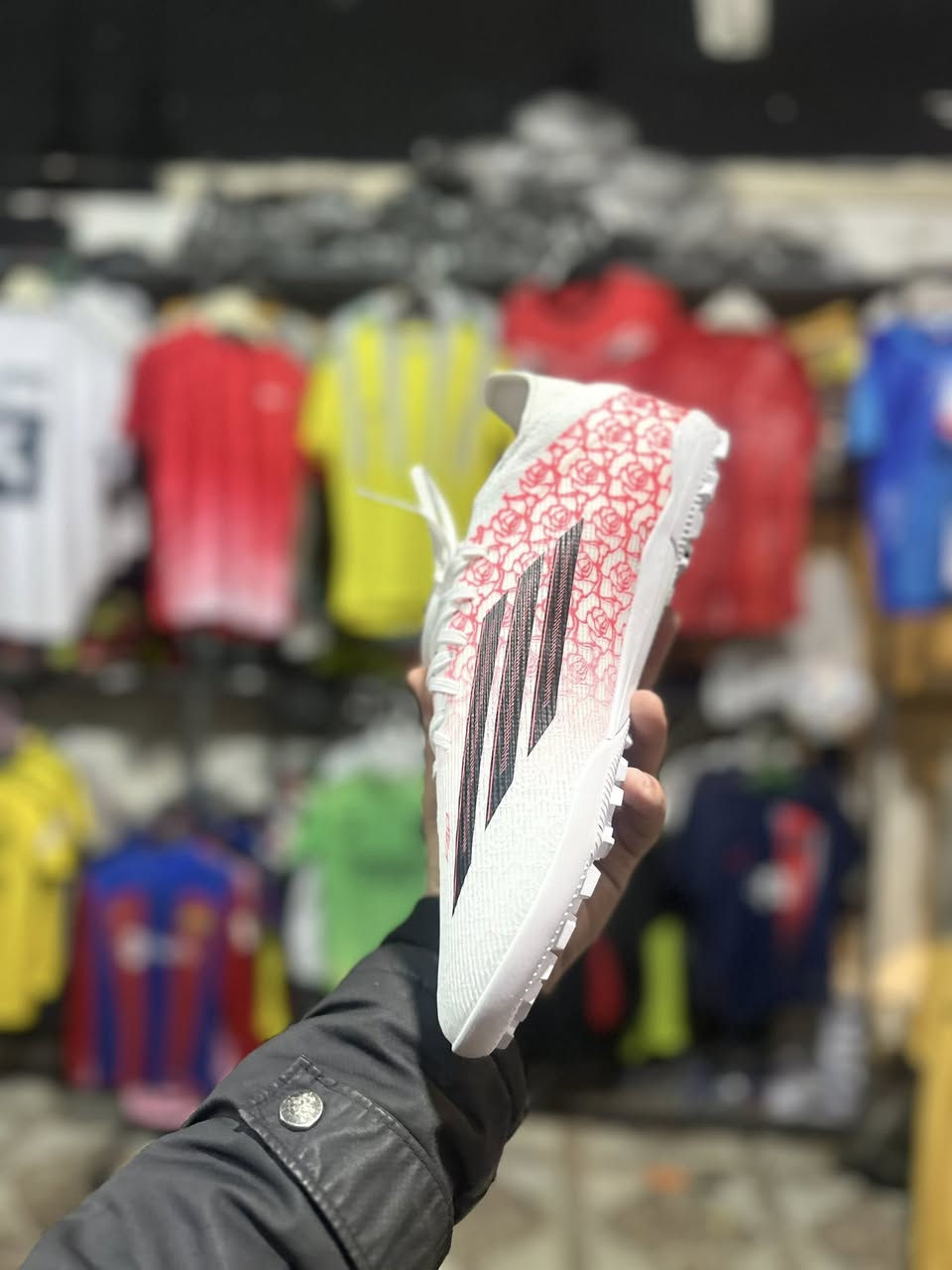 ‏ توصيل مجاني
‏27 الف 
‏قياس فقط 44


**إذا كنت صاحب هذا الإعلان وتريد حذفه لأي سبب، رجاءا أرسل رسالة إلى الدعم الفني**