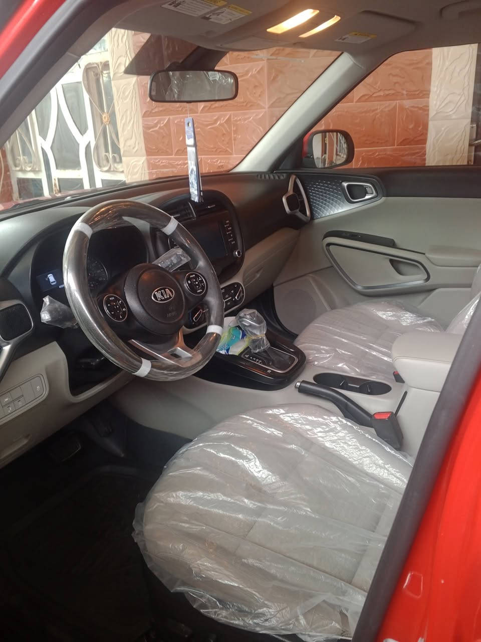 السلام عليكم صول ٢٠٢١ مكينه دوش محرك 2000السياره ماشيه 44 حادثة فقط قبق جنطه مبدل وبنيد مرشوش بدون فتح اتصل على الرقم ***********بي واتساب مكان السيارة بابل ابو خستاوي شارع سيد علي
